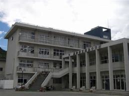 中学校　高砂市立鹿島中学校（中学校）まで2441m