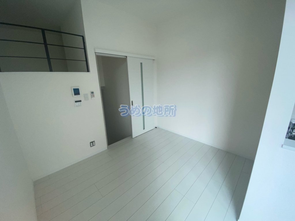 居室・リビング　リビング