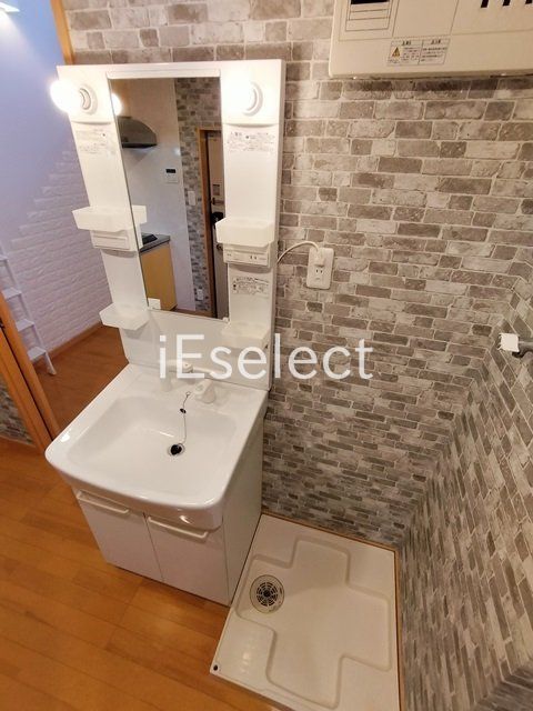 洗面設備　便利な独立洗面台