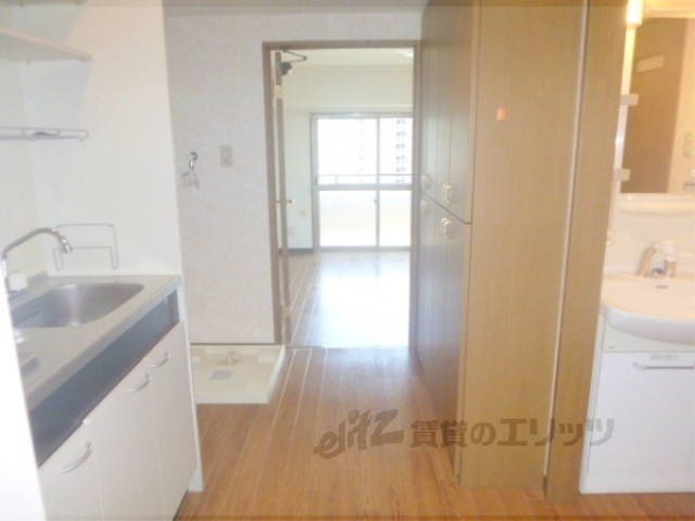 その他部屋・スペース　廊下