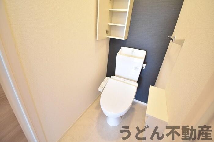 トイレ　うどん県のお部屋探しはうどん不動産へ うどんちゃんとLINE