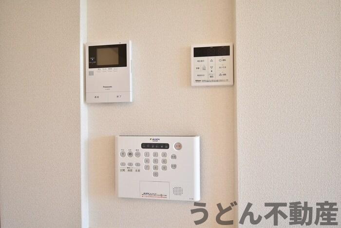 セキュリティ　うどん県のお部屋探しはうどん不動産へ うどんちゃんとLINE