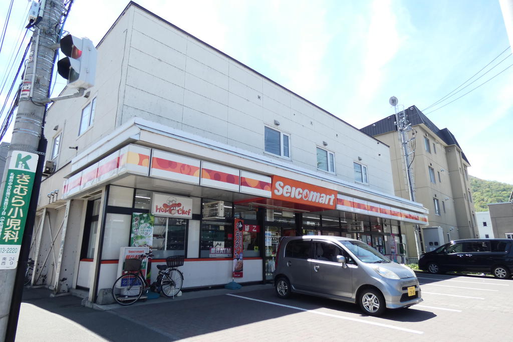 コンビニ　セイコーマートそでもり店（コンビニ）まで350m