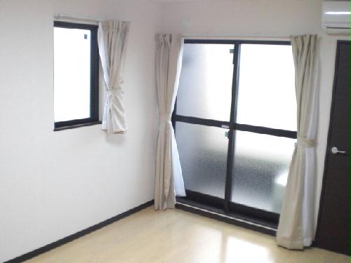 居室・リビング　高遮音床（ノンサウンドフロア）