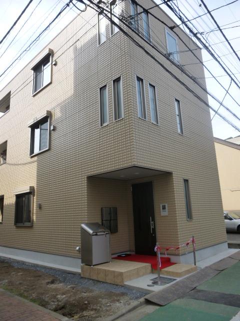 建物外観　グランシャリオ千石