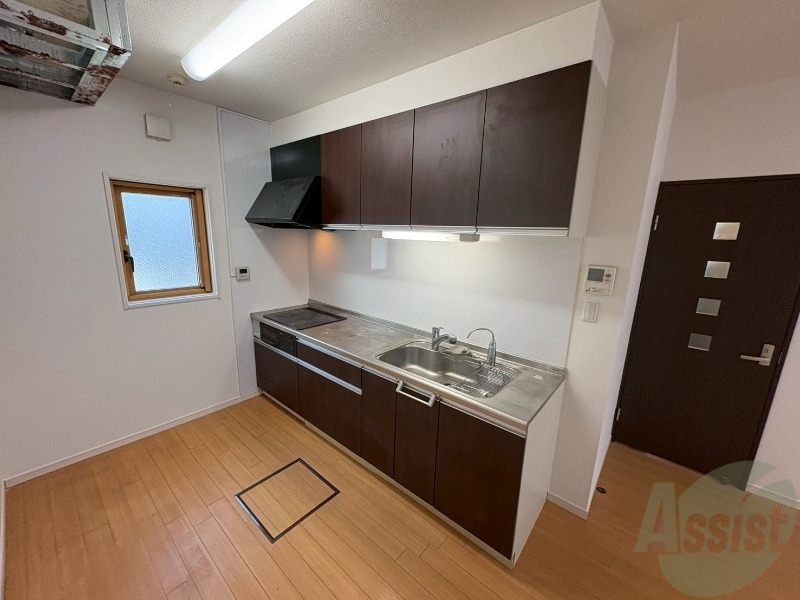 キッチン　システムキッチンなので、すぐお料理に使えます！