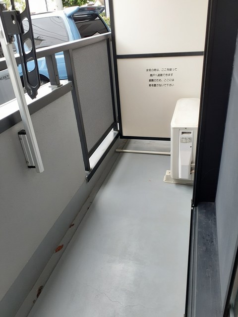 バルコニー