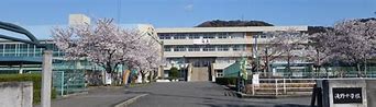 中学校　加東市立滝野中学校（中学校）まで470m