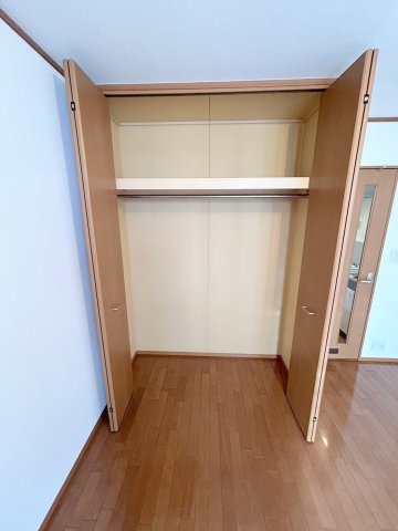 収納　★※別号室の写真です　クローゼット★