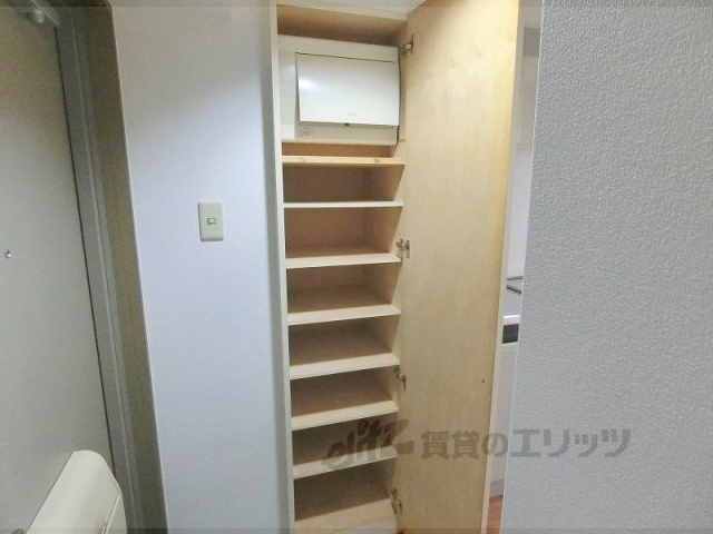 収納　下駄箱