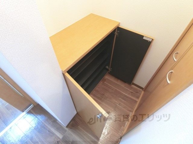 その他設備　下駄箱