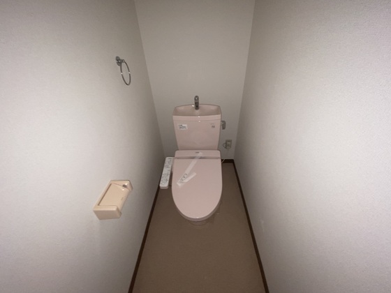 トイレ　※別部屋の写真です