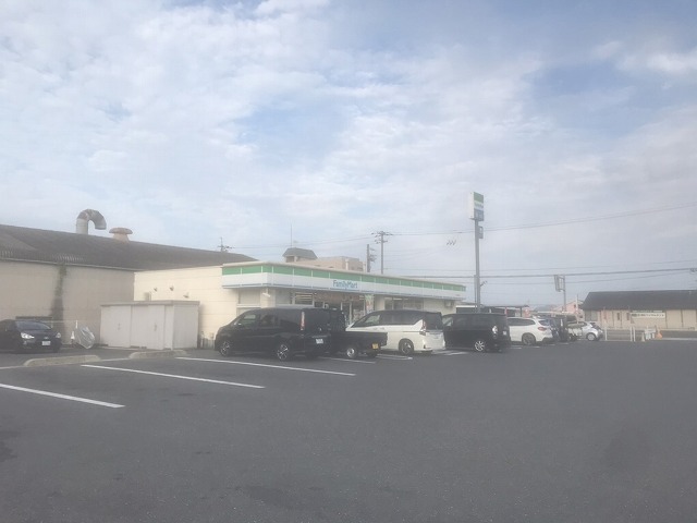コンビニ　ファミリーマート藤田南店（コンビニ）まで2440m