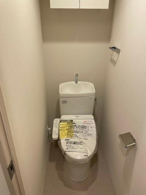 トイレ　同タイプ別部屋の内装参考写真…?