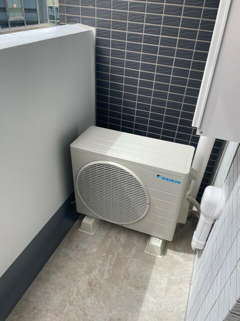 バルコニー　同タイプ別部屋の内装参考写真…?