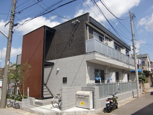 建物外観　セコム完備のおしゃれなアパート。