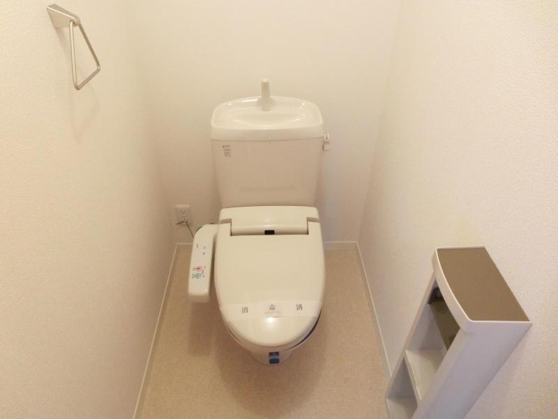 トイレ　同タイプの写真です。