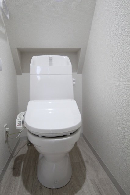 トイレ　別号室の写真です