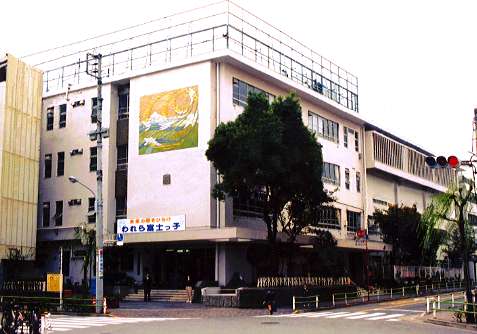 小学校　台東区立富士小学校（小学校）まで202m