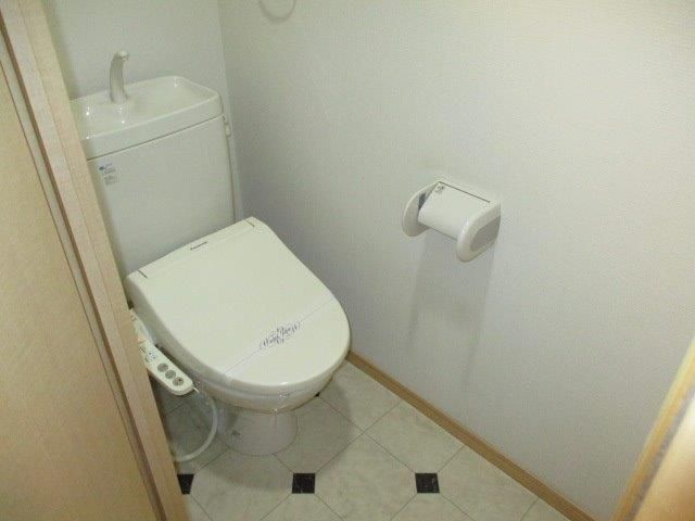 トイレ　※別部屋参照