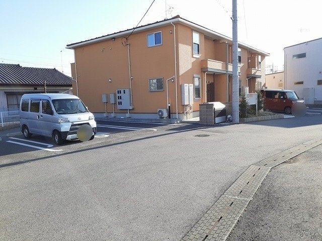 駐車場　駐車スペースもあります