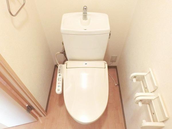 トイレ　ウォシュレット！