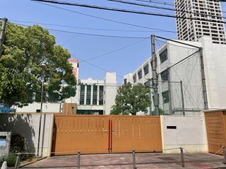 小学校　大阪市立南小学校（小学校）まで369m