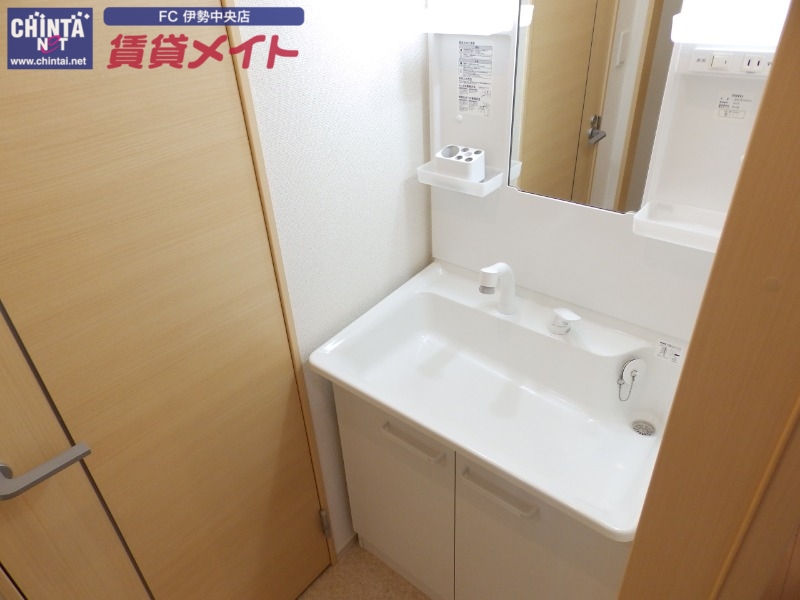 洗面設備　同タイプの部屋写真