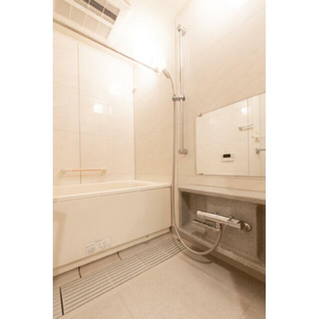 バス・シャワールーム　※写真は同タイプ住戸です。