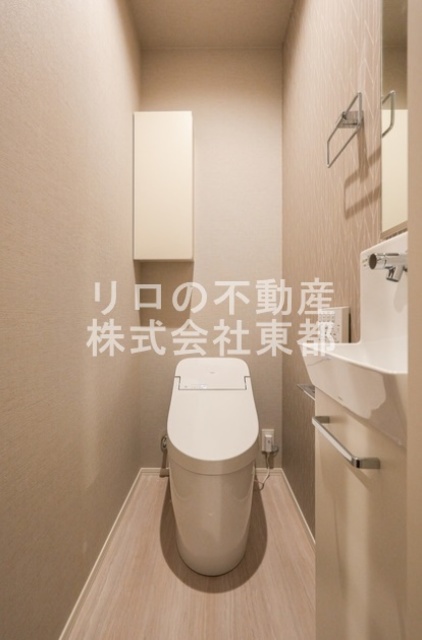 トイレ　洗浄・暖房便座付です！