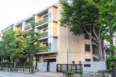 小学校　豊島区立目白小学校（小学校）まで471m