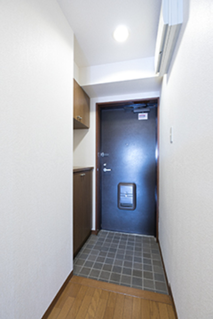 玄関　※写真は同タイプ住戸です。
