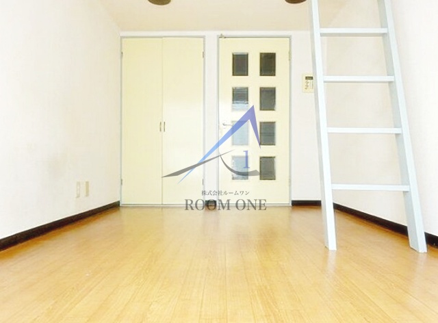 居室・リビング　洋室のお部屋です。