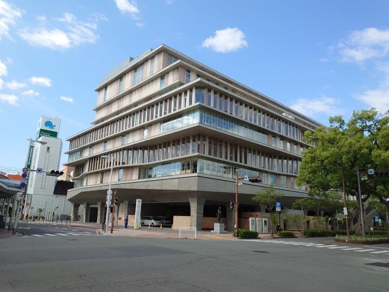 図書館　オーテピア高知図書館（図書館）まで393m