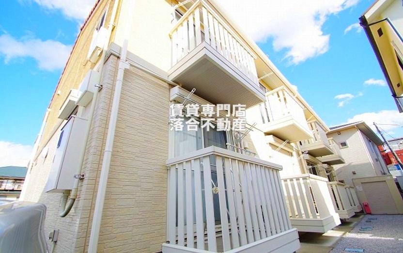 建物外観　おしゃれな建物