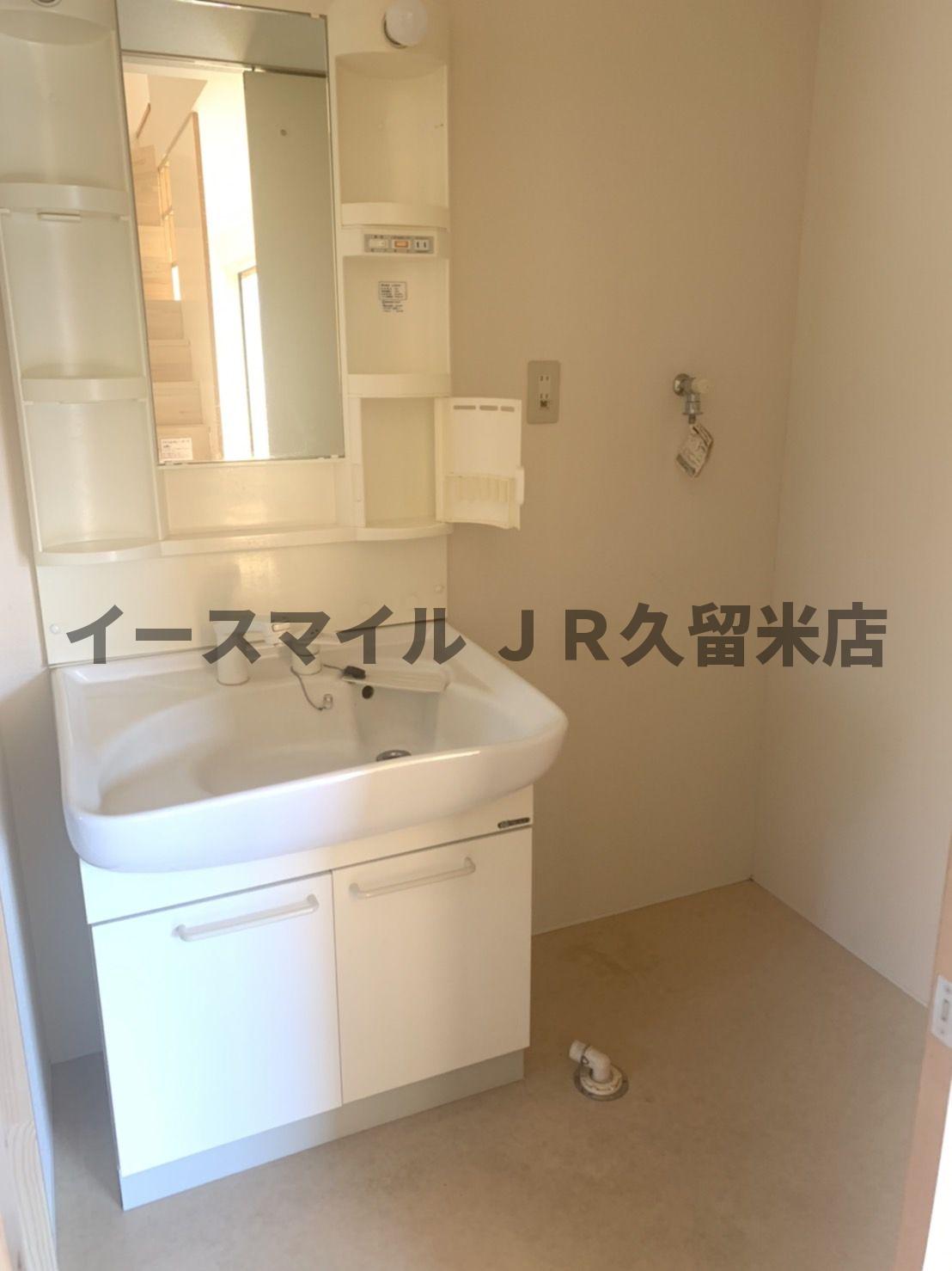 洗面設備　洗面所です
