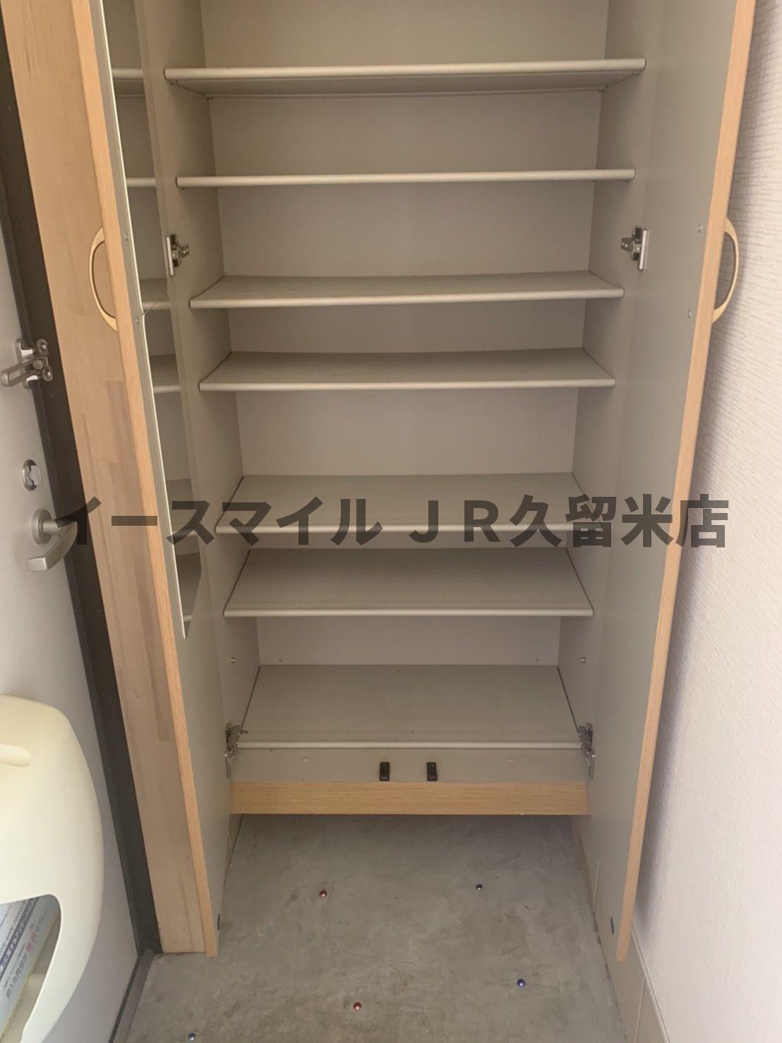 玄関　シンプルで使いやすい玄関です