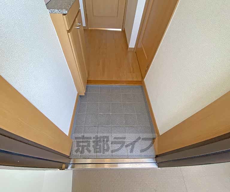 玄関　玄関です。