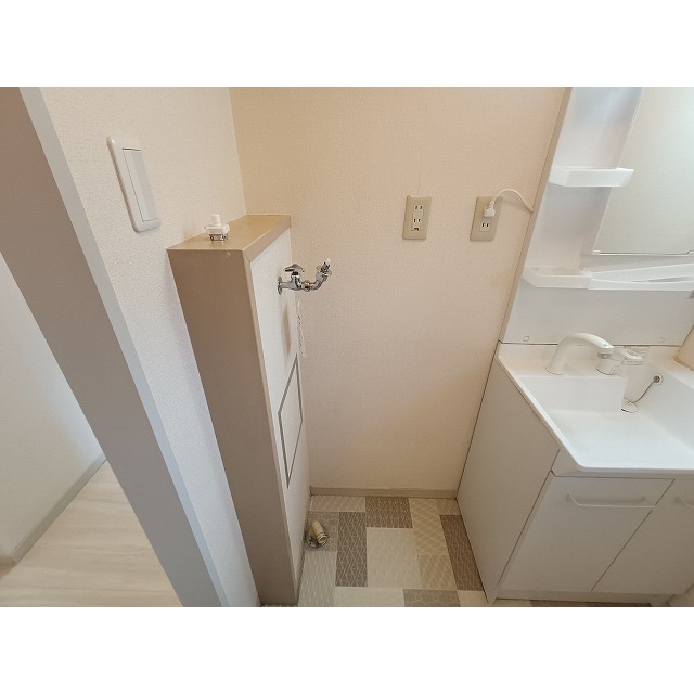 その他　※同型別部屋のため、設備色味等異なる可能