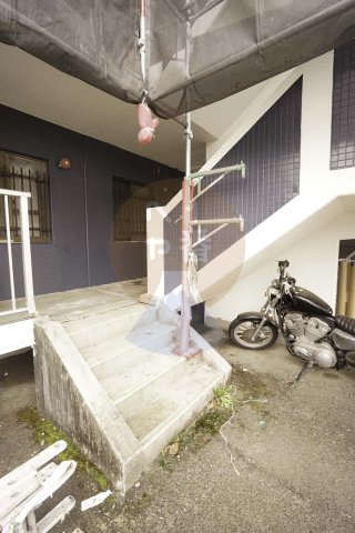 エントランス　建物の内部です