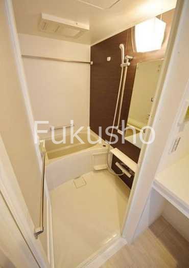 バス・シャワールーム　別部屋参考写真