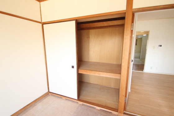 収納　※別号室の写真です
