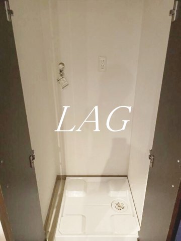 その他設備　室内洗濯機置き場です。