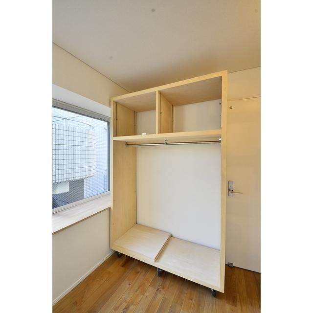 収納　■クローゼット収納■２面採光