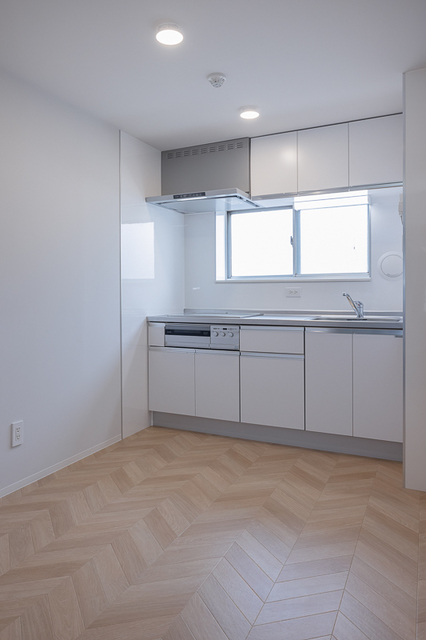 キッチン　※写真は同タイプ住戸です。