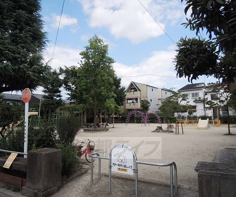 公園　本町公園（公園）まで250m