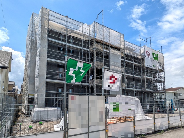 建物外観　建築中