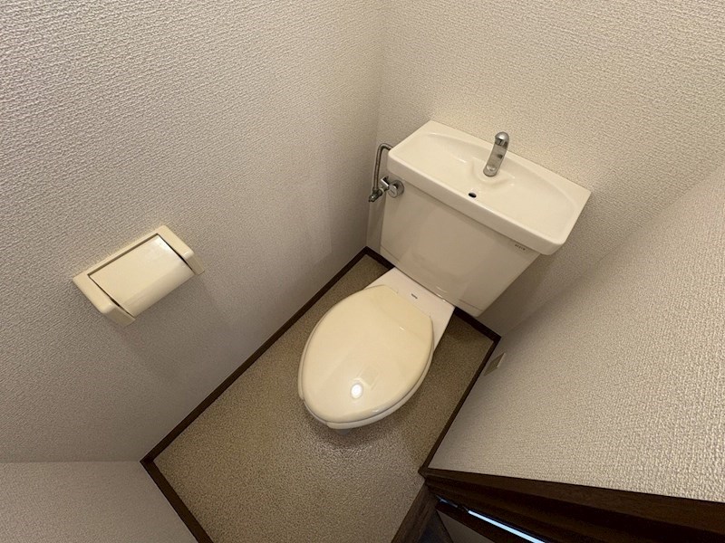 トイレ　※参考写真