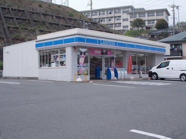 コンビニ　ローソン新南陽土井一丁目店（コンビニ）まで500m