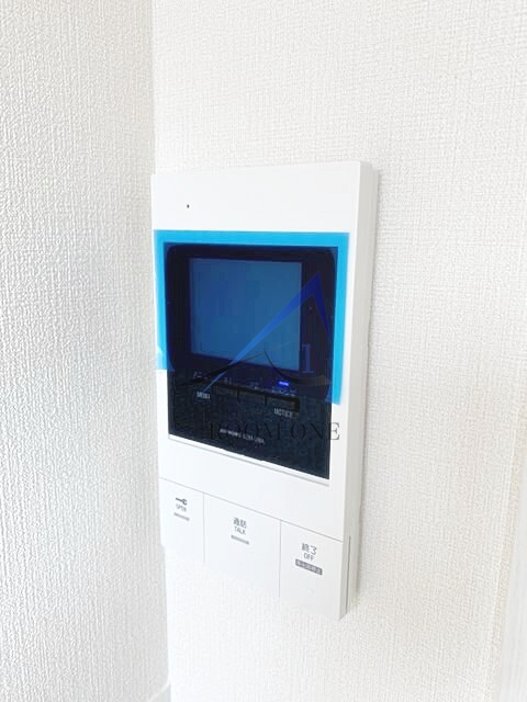 セキュリティ　モニター付きインターホンです。